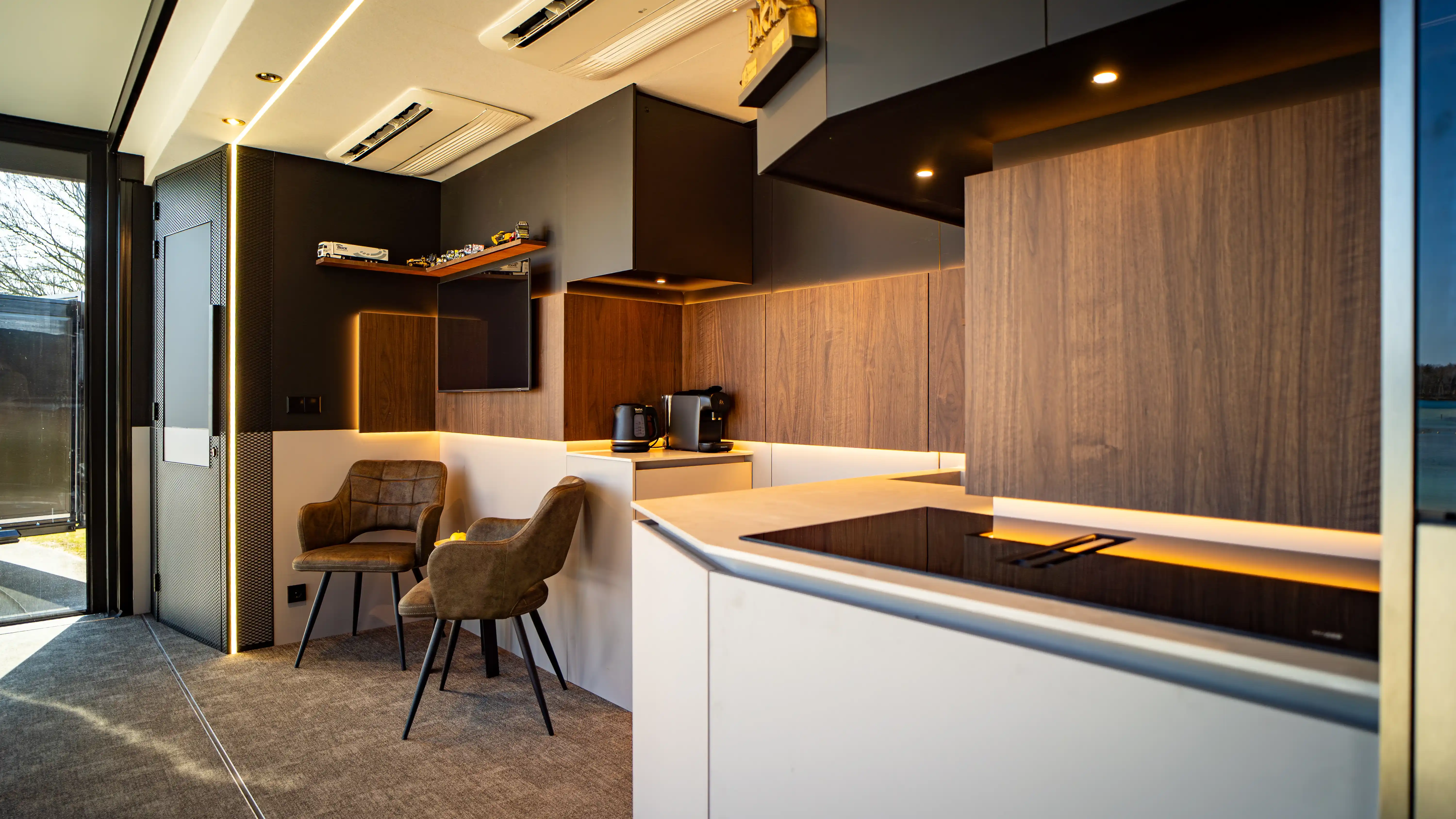 Modular Mobile Office Interior with Kitchenette