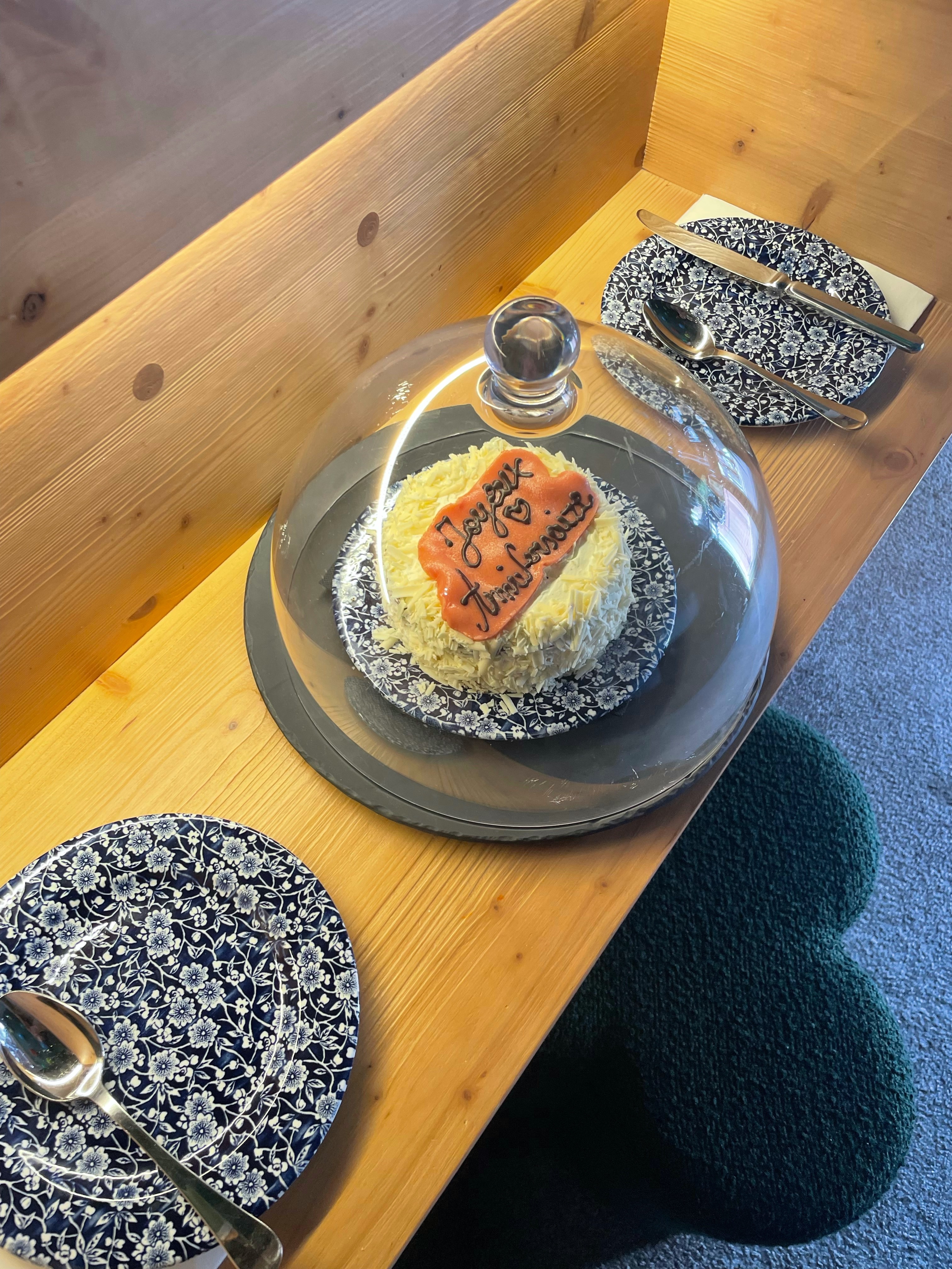 Gâteau personnalisé Lykke Hôtel & Spa