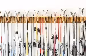 wall mounted rack for skis and poles