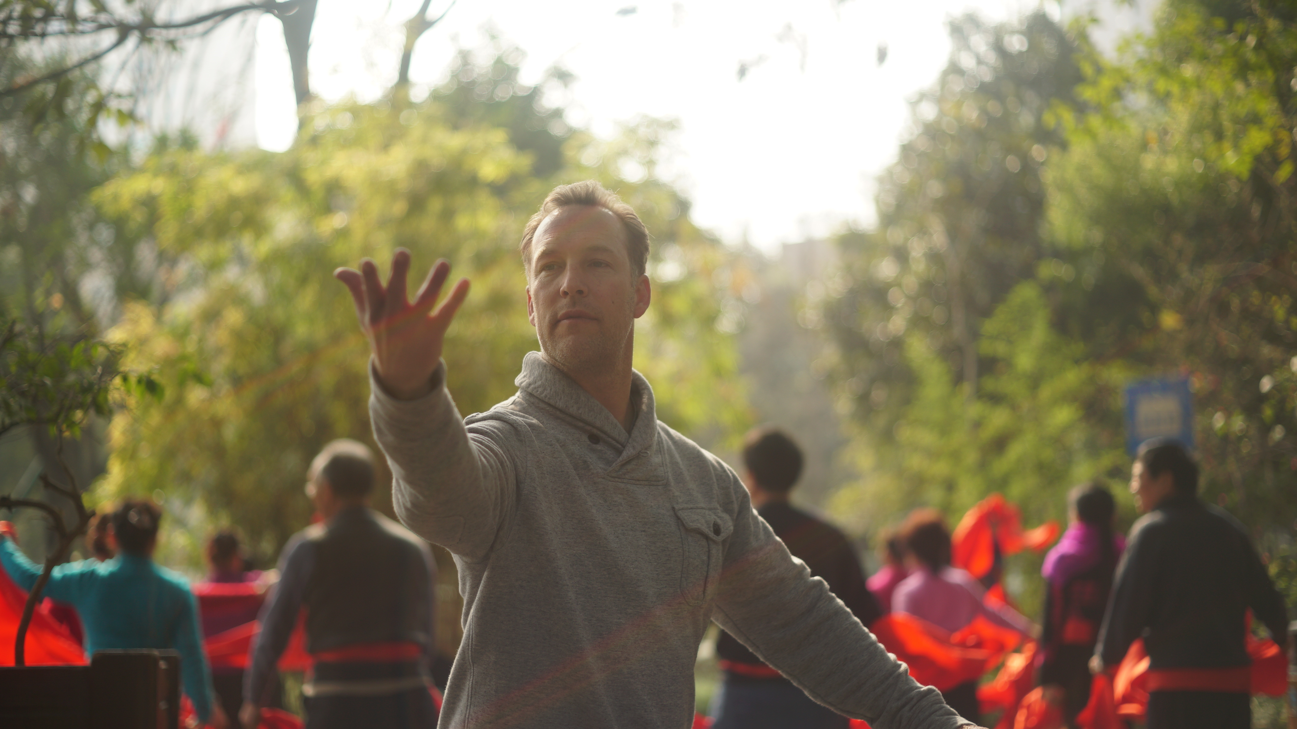 A practitioner deepening a personal Qi Gong practice at home