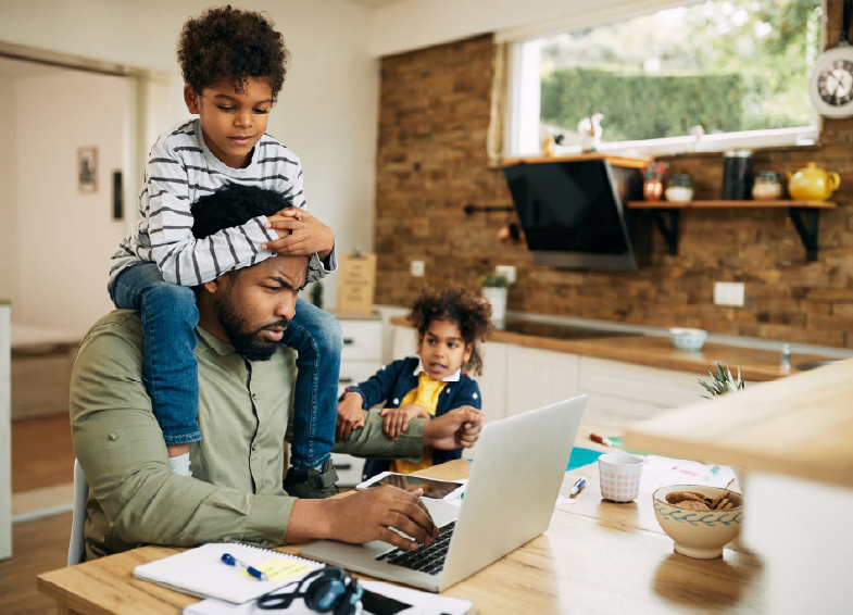 The Top 5 Challenges Parentpreneurs Face (And How to Overcome Them with a Smile!)