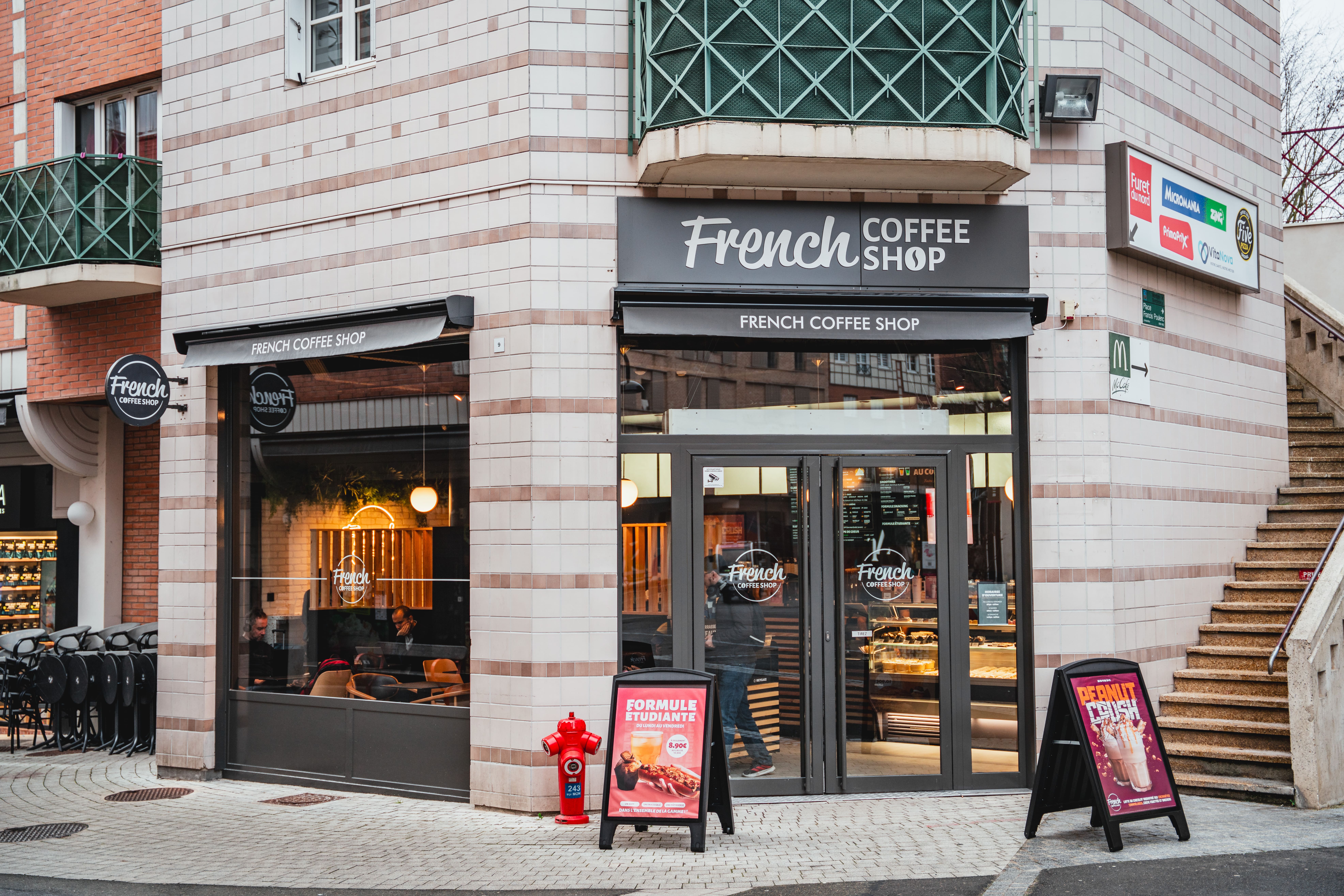 French Coffee Shop Saint Quentin devanture