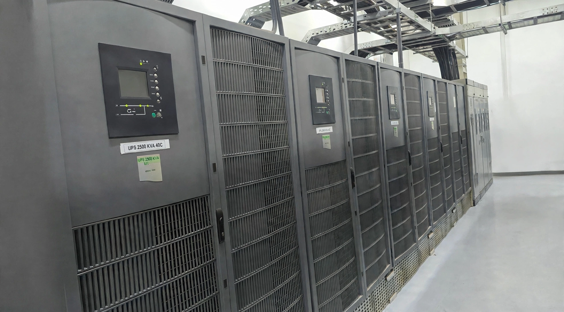 How Parallel UPS Failures Affect Critical Loads and System Reliability