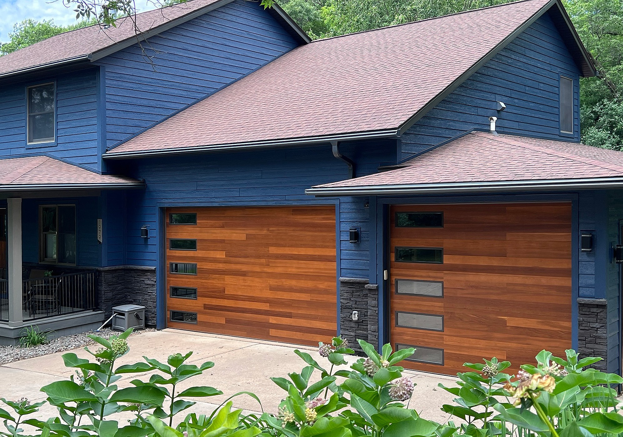 West Bend houses modern garage door designs