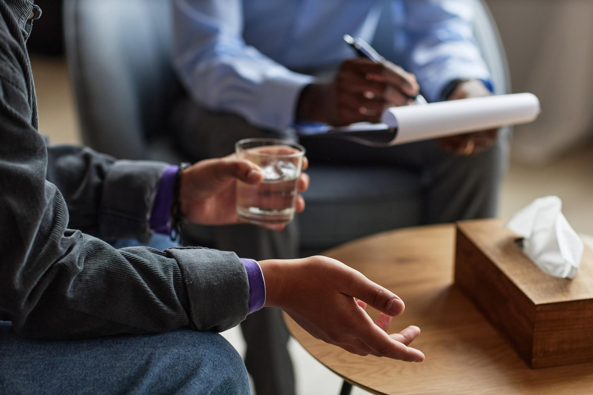 What Factors Influence Treatment Outcomes in Brooklyn Rehab Centers
