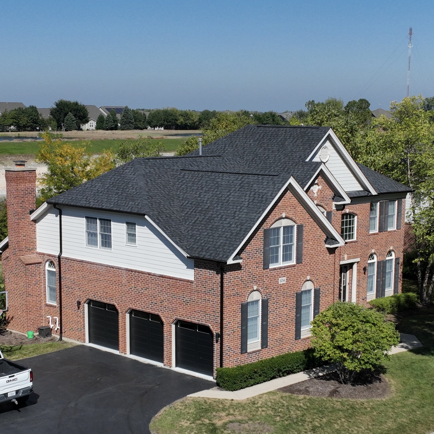 Roof Replacement in Hawthorn Woods, IL certainteed moire black