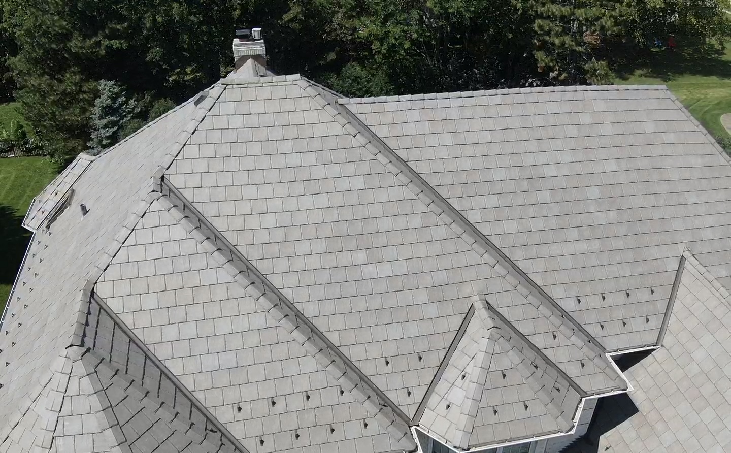 DaVinci Slate-Style Roof in South Barrington — project photo