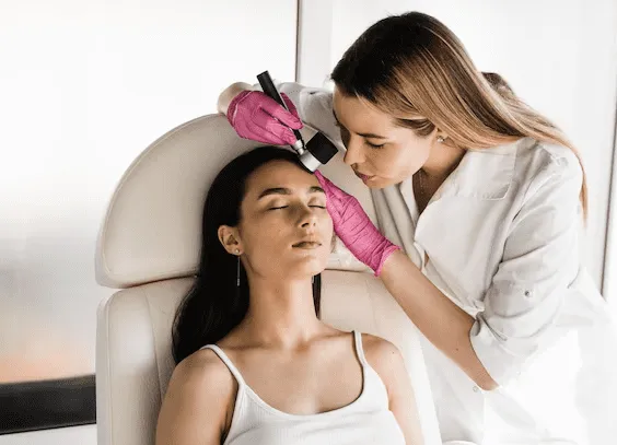 Guía Completa para la Eliminación de Lesiones Cutáneas en Valencia