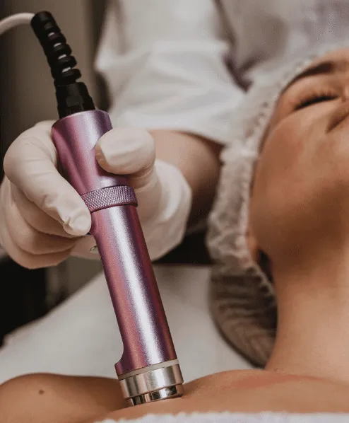 Resurfacing Facial: La Técnica Top de la Medicina Estética