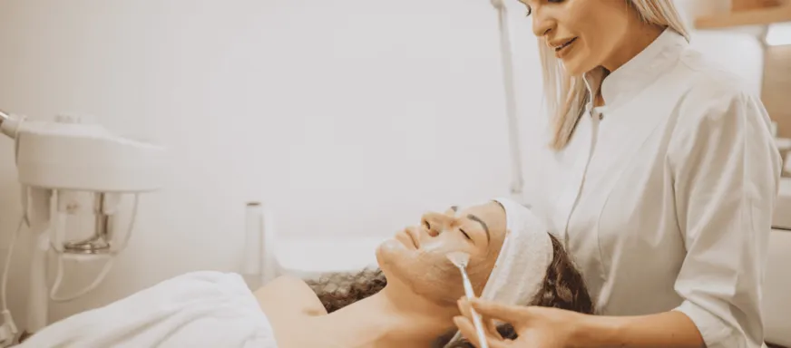 Cómo elegir una clínica de medicina estética en Valencia