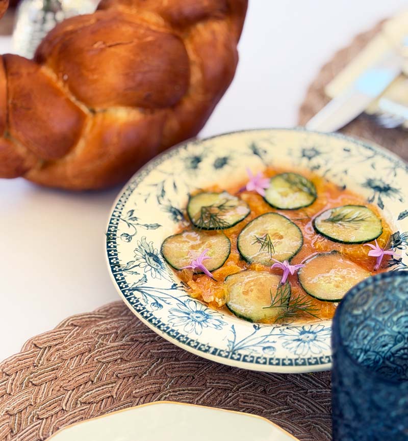 Plat frais et gourmand servi pour une prestation de catering de tournage par La Dame Bleue