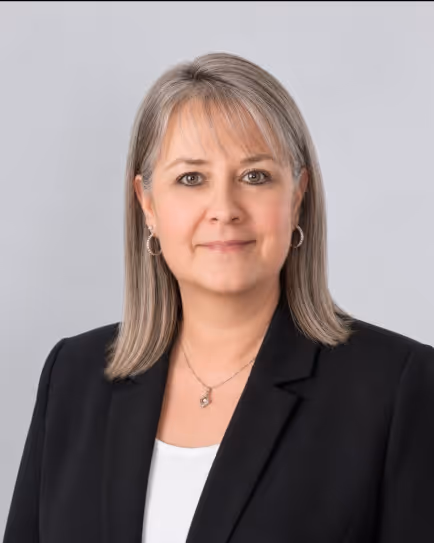 rachel sanders headshot
