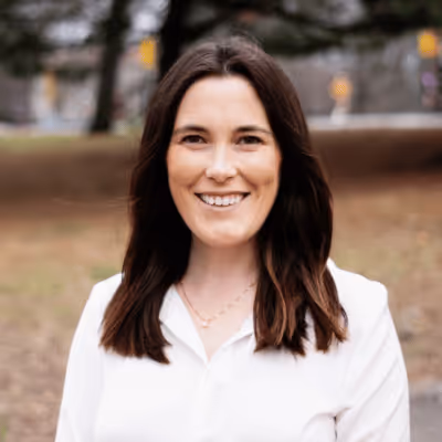 ellen-sweeney-headshot