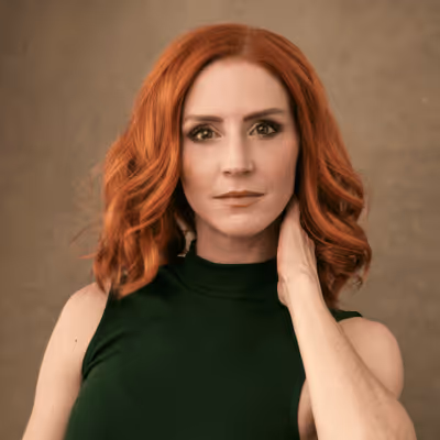 kat-jones-headshot