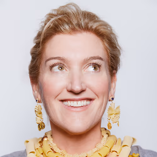 Jen	Zeszut photo