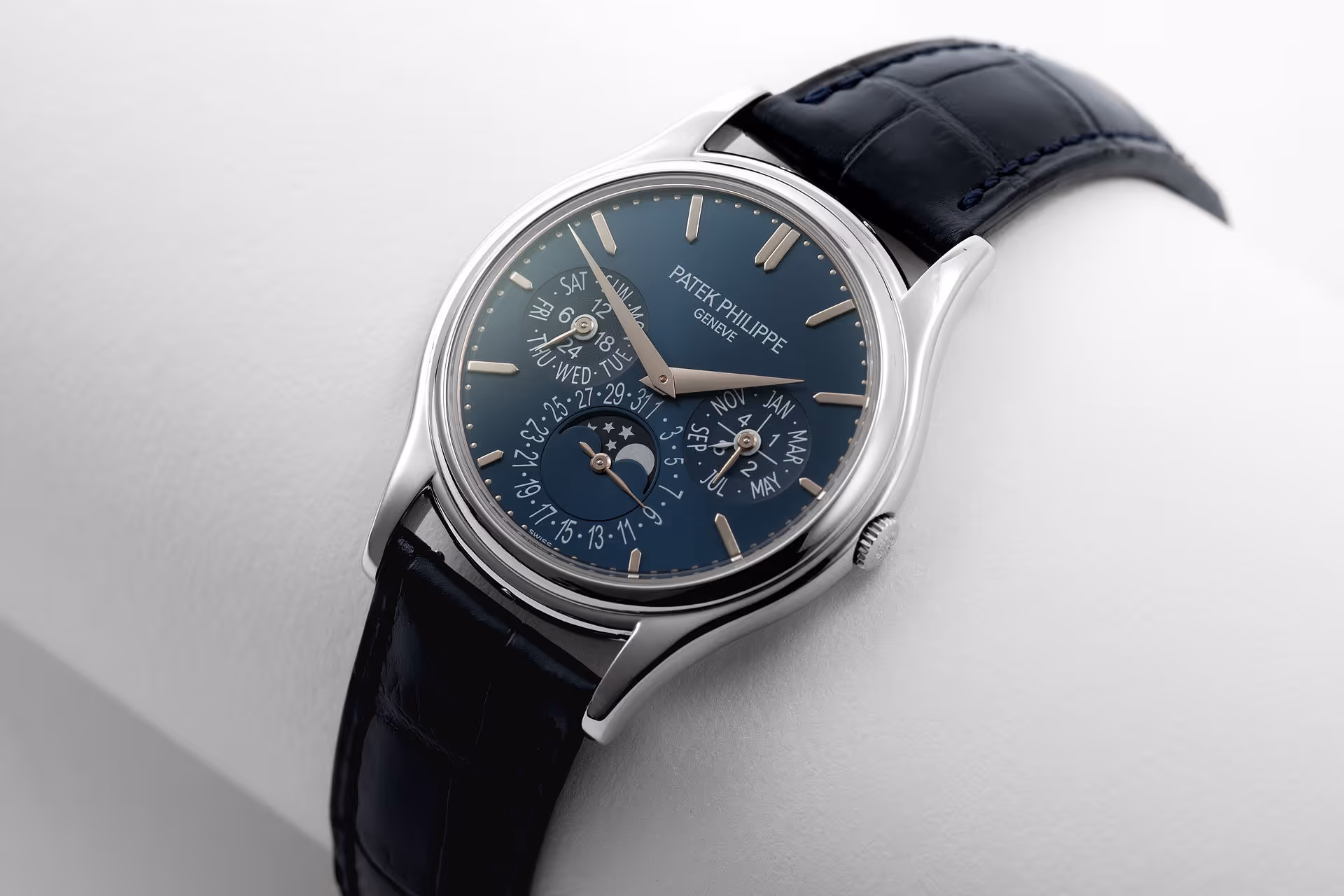 Patek Philippe Perpetual Calendar 5140P-001