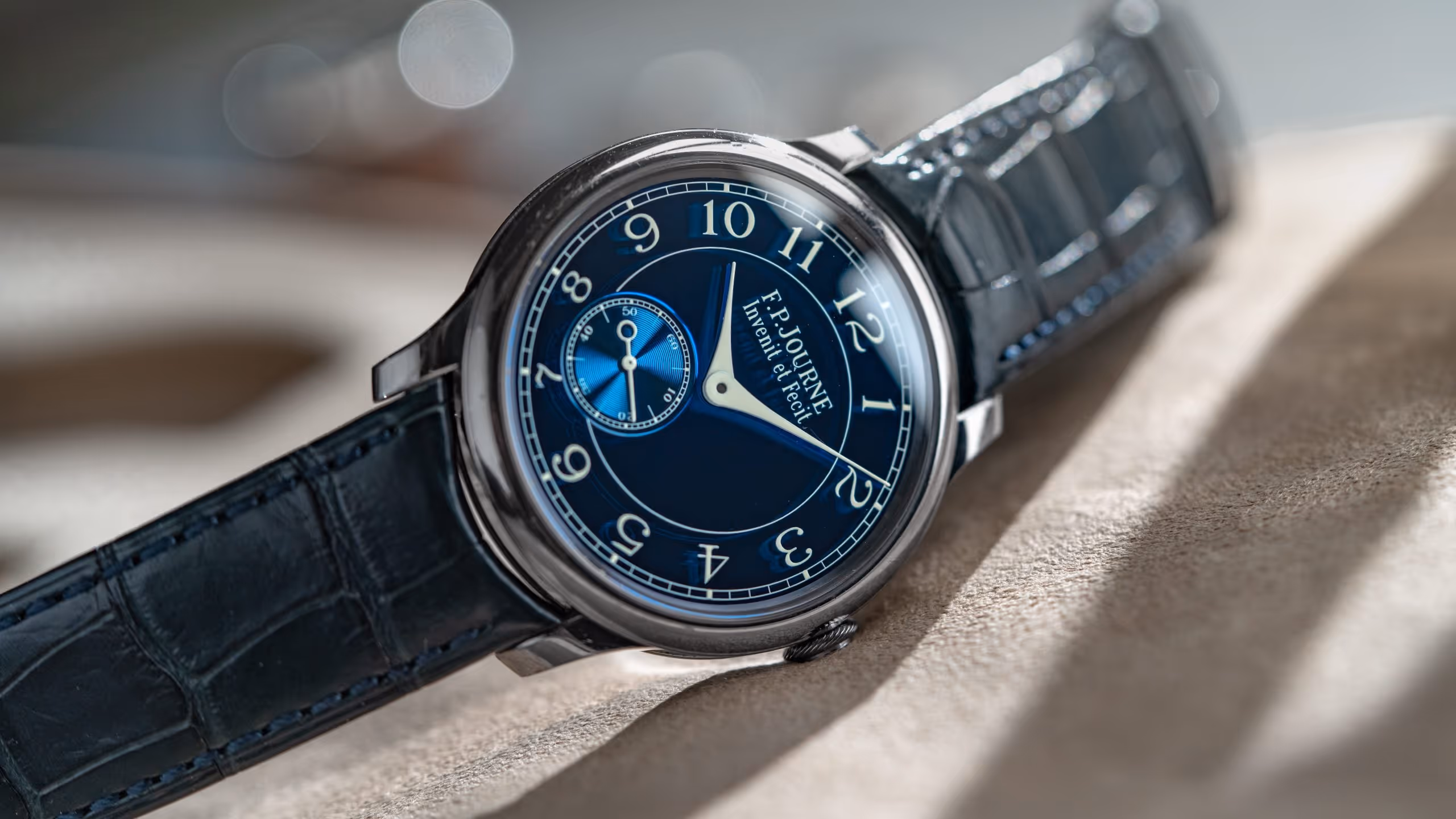Chronometre Bleu
