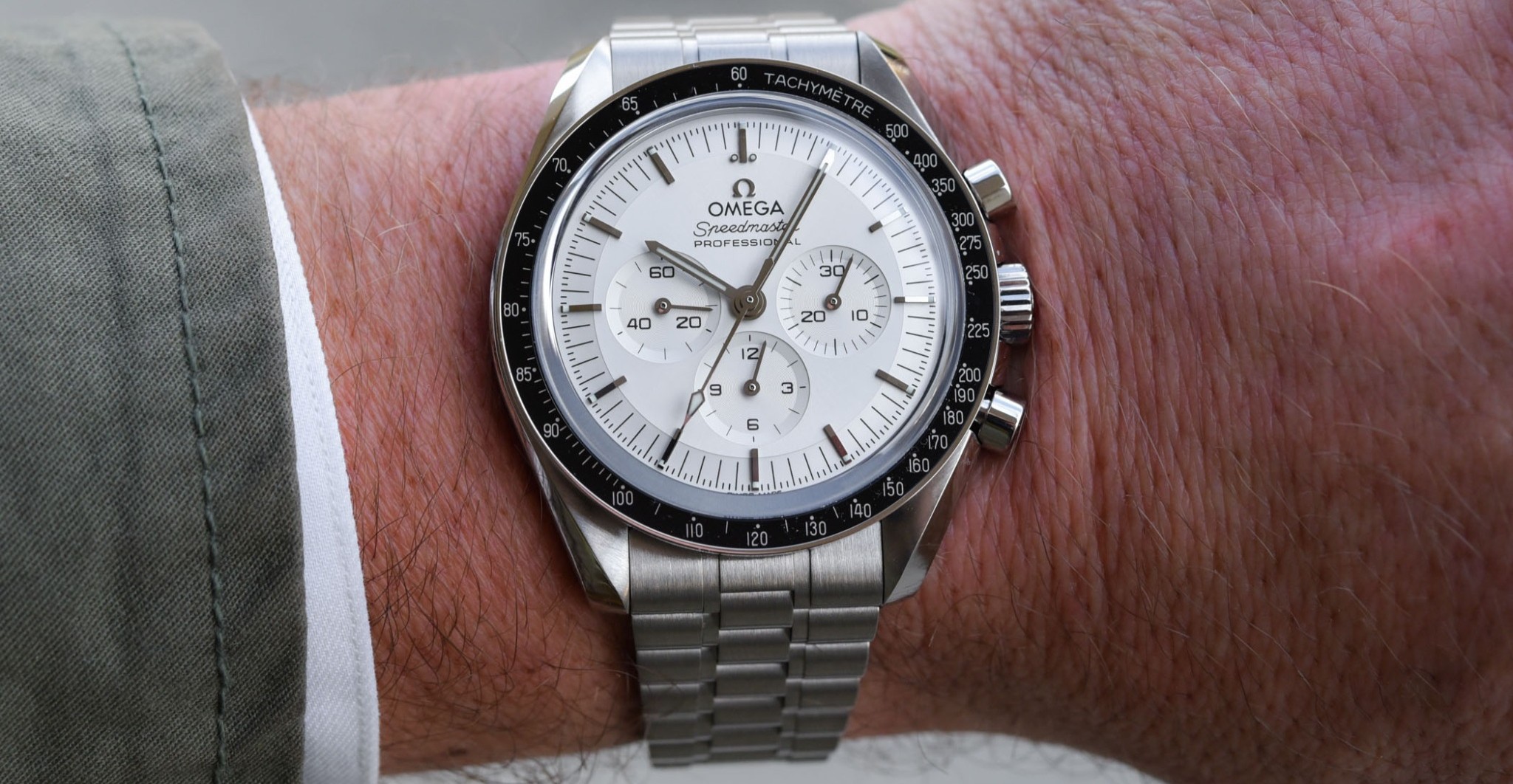 Omega Speedmaster Moonwatch Chronograph