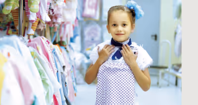 كسوة العيد للأيتام مع مؤسسة مستشفى 25 يناير للخدمات الطبية