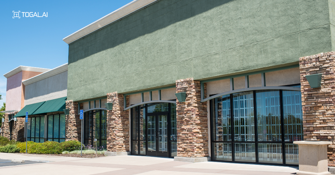 Retail and grocery commercial building