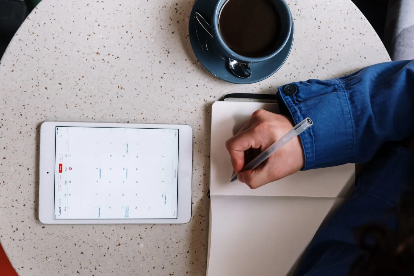 social media calendar for schools