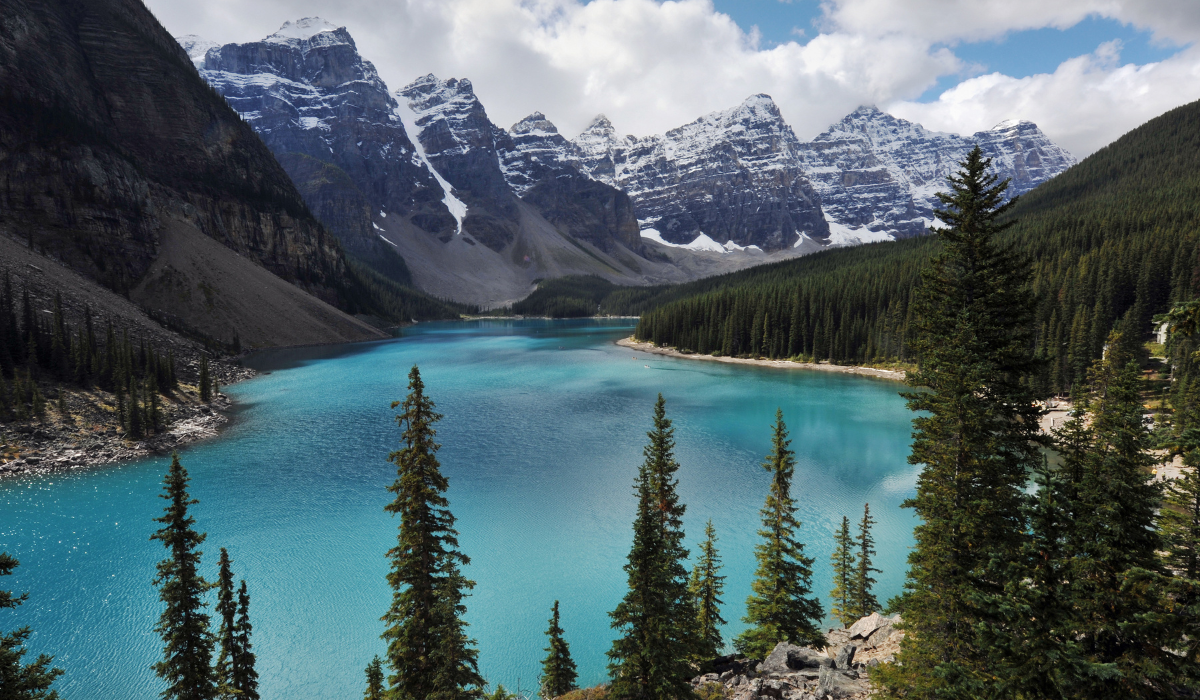 Latest Gambling News: Alberta Government Releases New iGaming Regulations, Opens Registration, and more