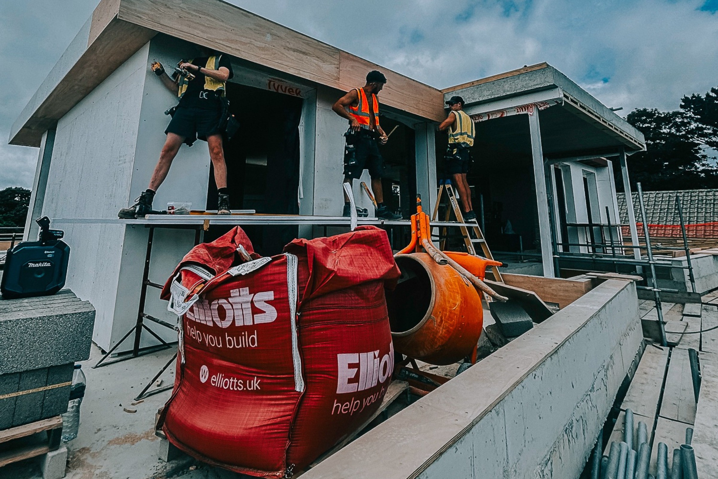 Understanding SSSTS and SMSTS: What These Construction Safety Qualifications Cover