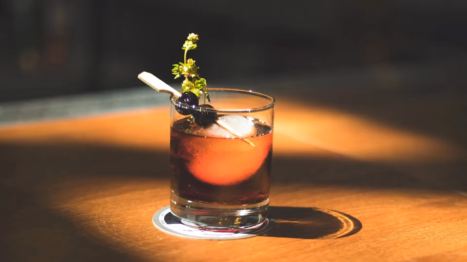 Mix the perfect Black Week cocktail by combining live selling and influencer marketing