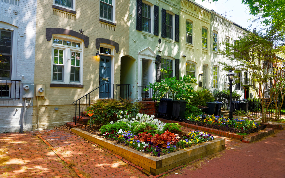 HOA Curb Appeal Strategies for DC, Virginia & Maryland Communities