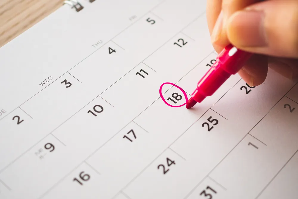 Marking the SAM.gov renewal date on a calendar