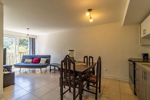 Apartamento en Venta Torre los Olivos Zona 18