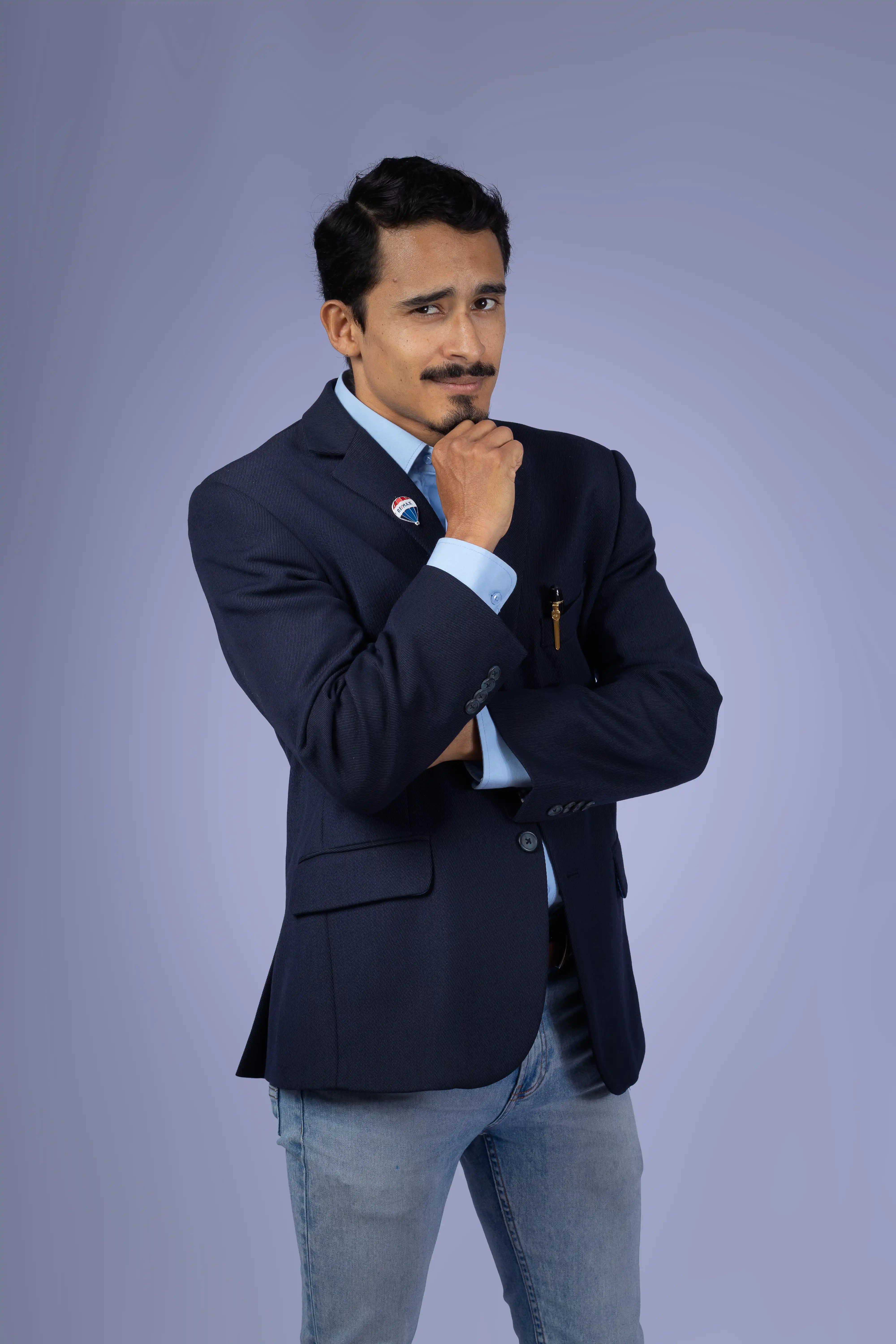 Agent profile picture
