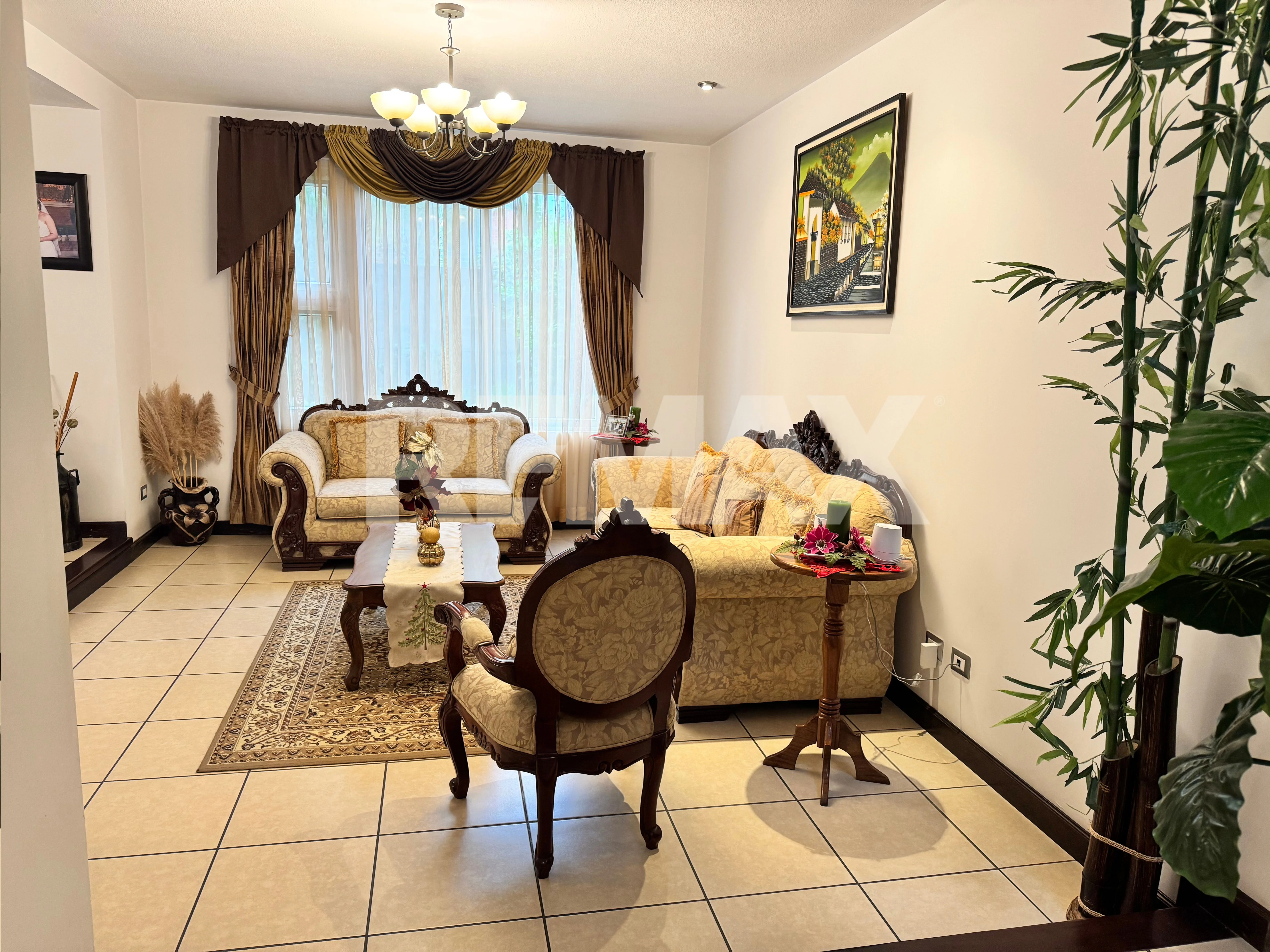 Ensenada de San Isidro, Casa en Renta