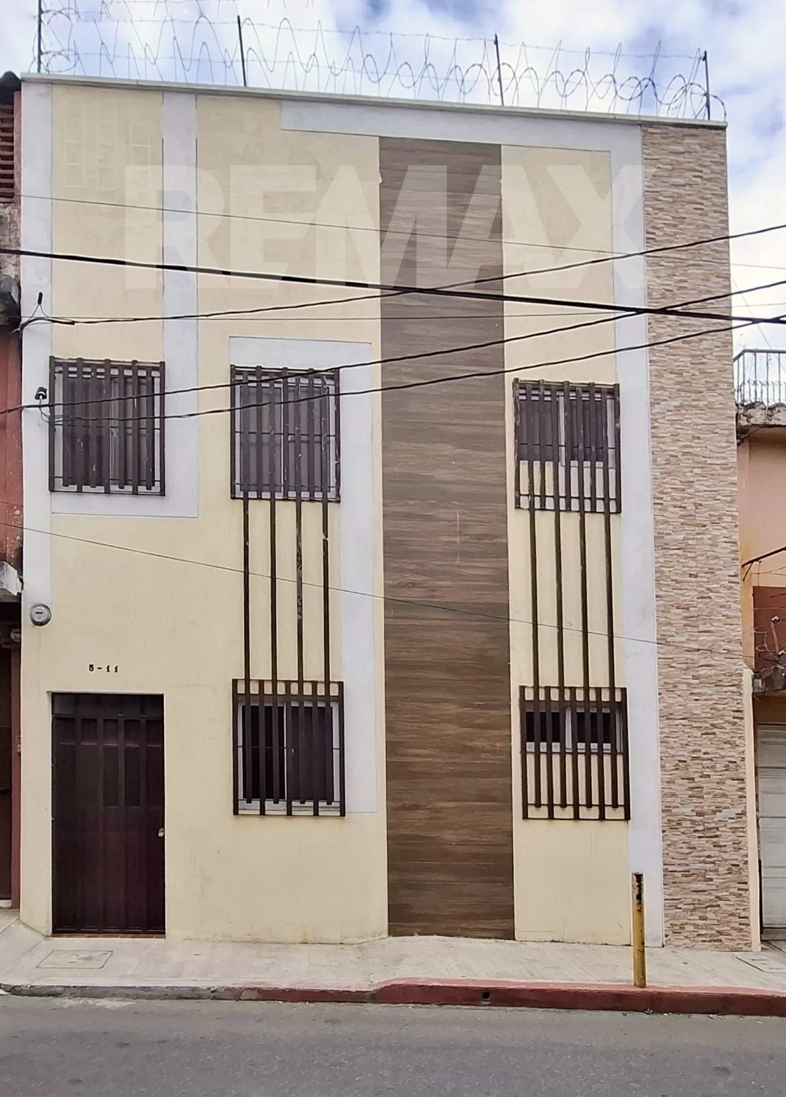 Edificio de 4 apartamentos, tipo Loft en Renta, zona2