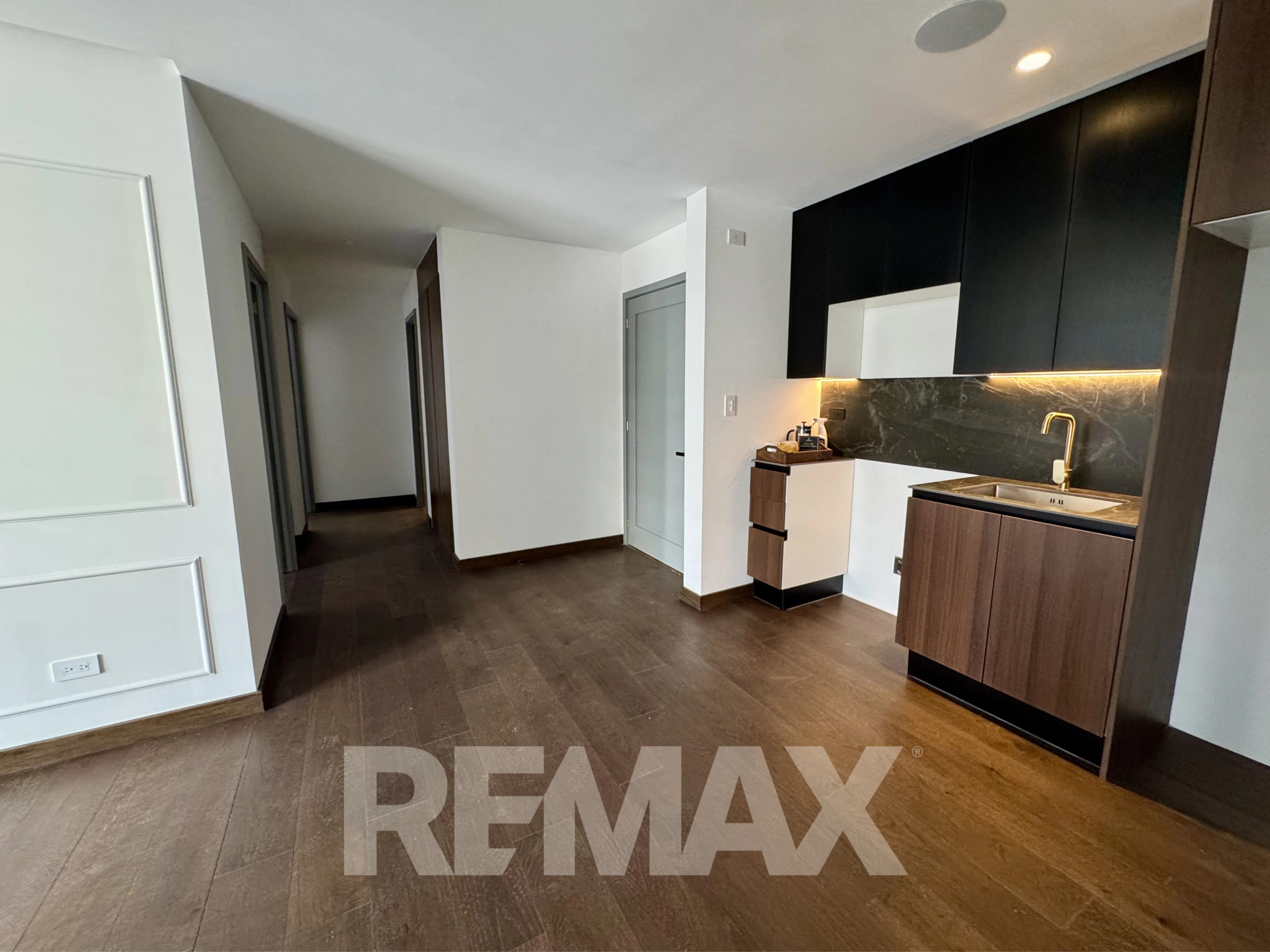 Atarah, Apartamento en Venta en zona 10 - Image 5
