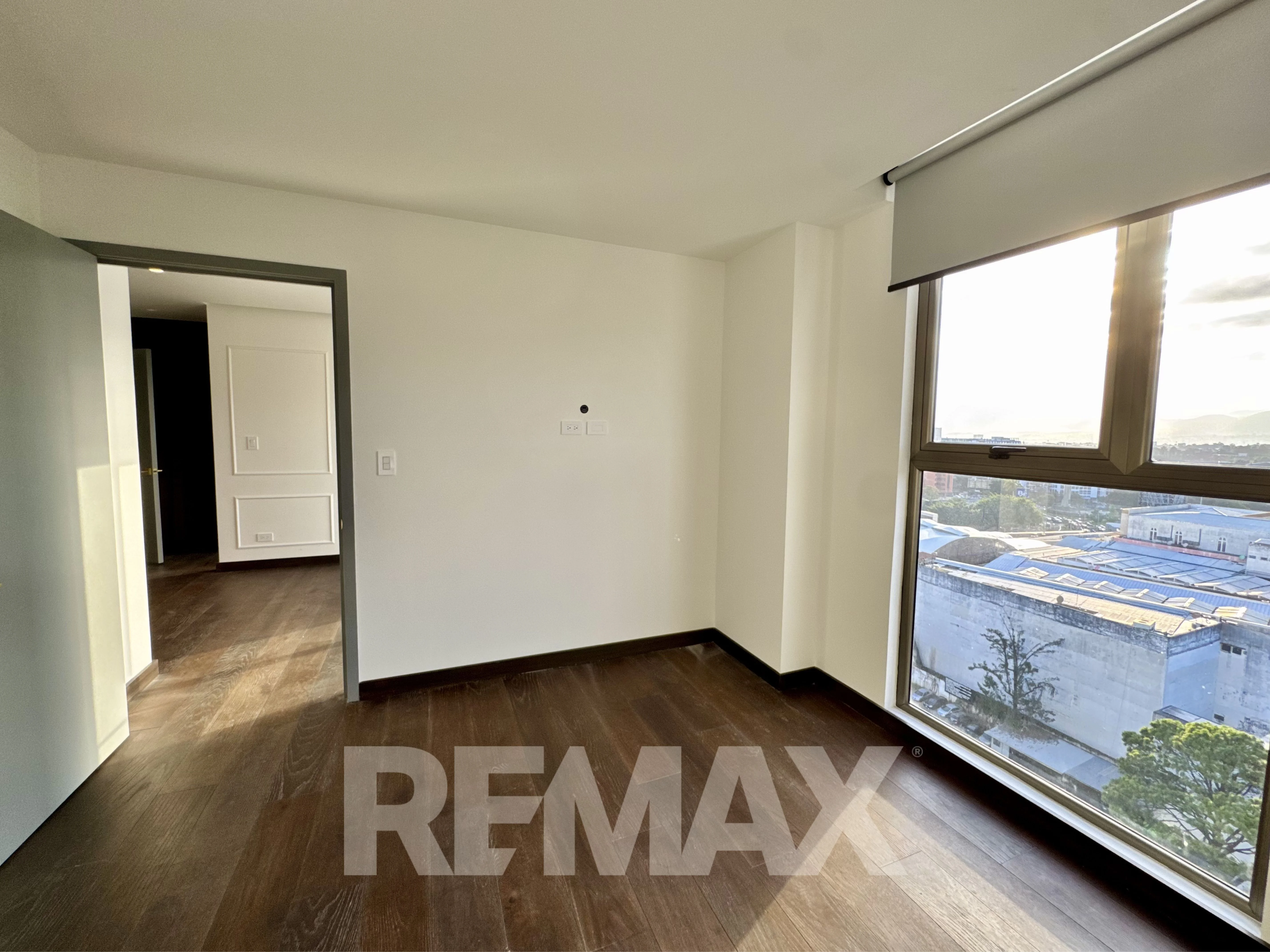 Atarah, Apartamento en Renta en zona 10 - Image 3