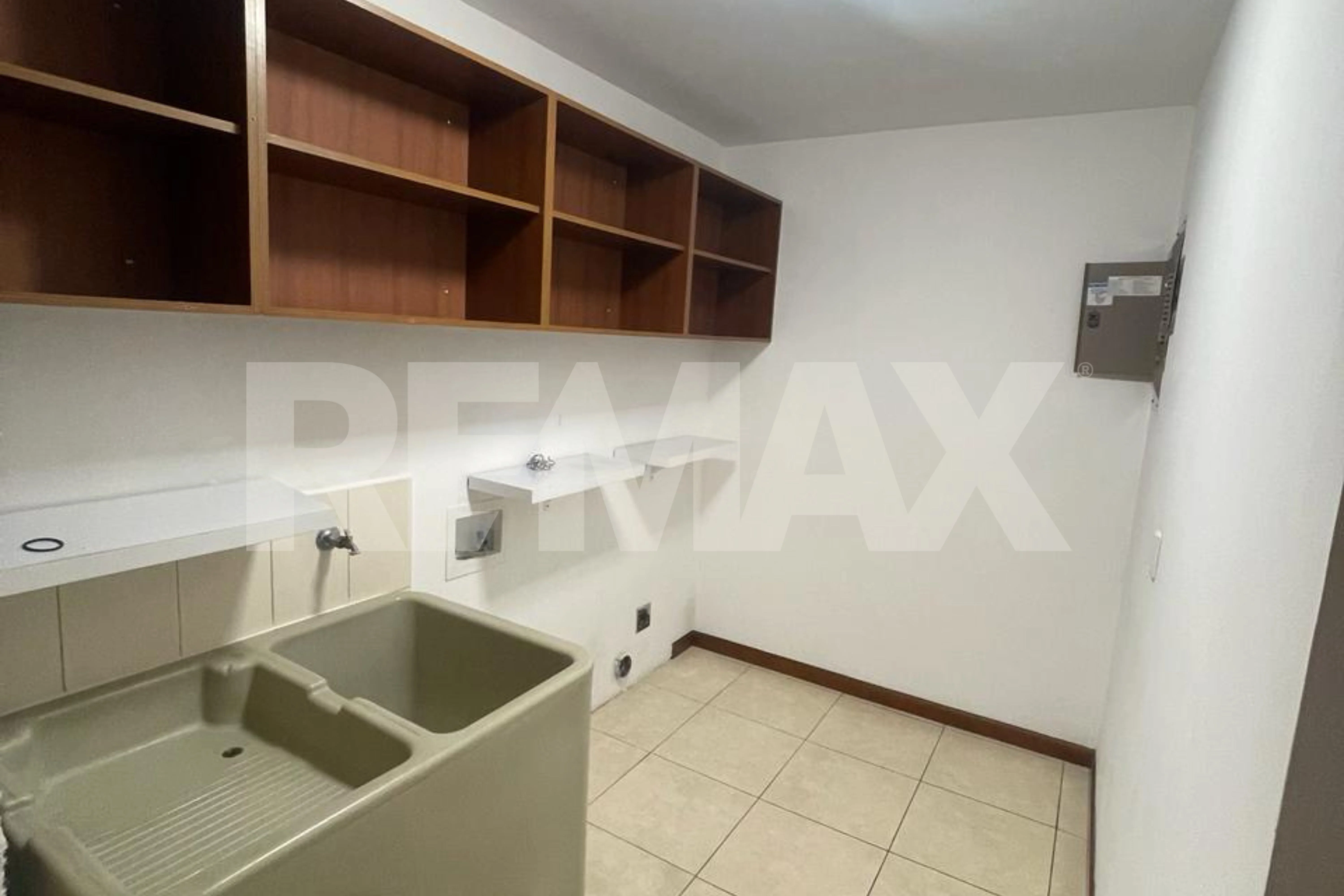 Botticelli, Apartamento en Renta en Zona 15 - Miniatura 11