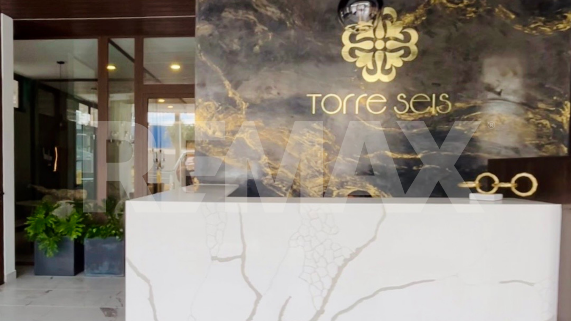 Torre Seis, Apartamento en Venta en Zona 6 - Image 1