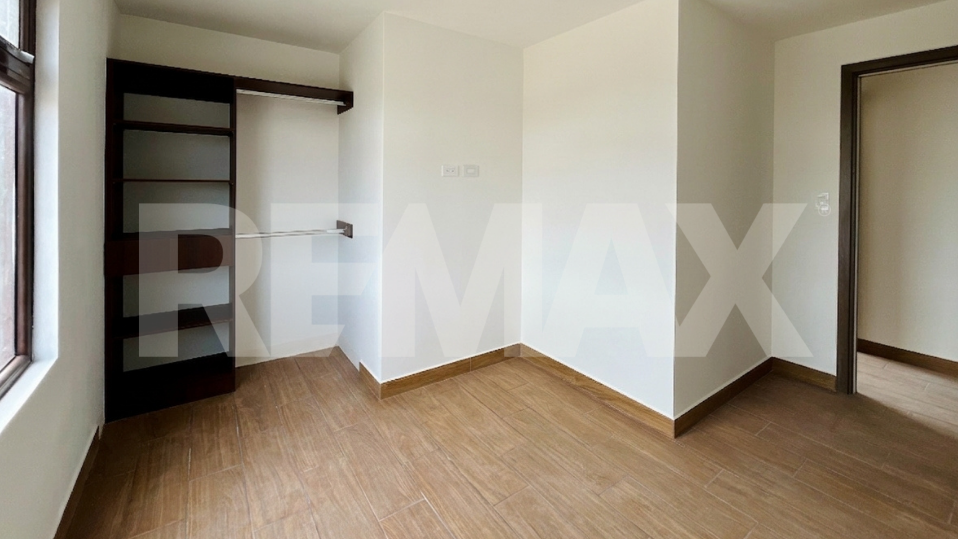 Torre Seis, Apartamento en Venta en Zona 6 - Miniatura 8
