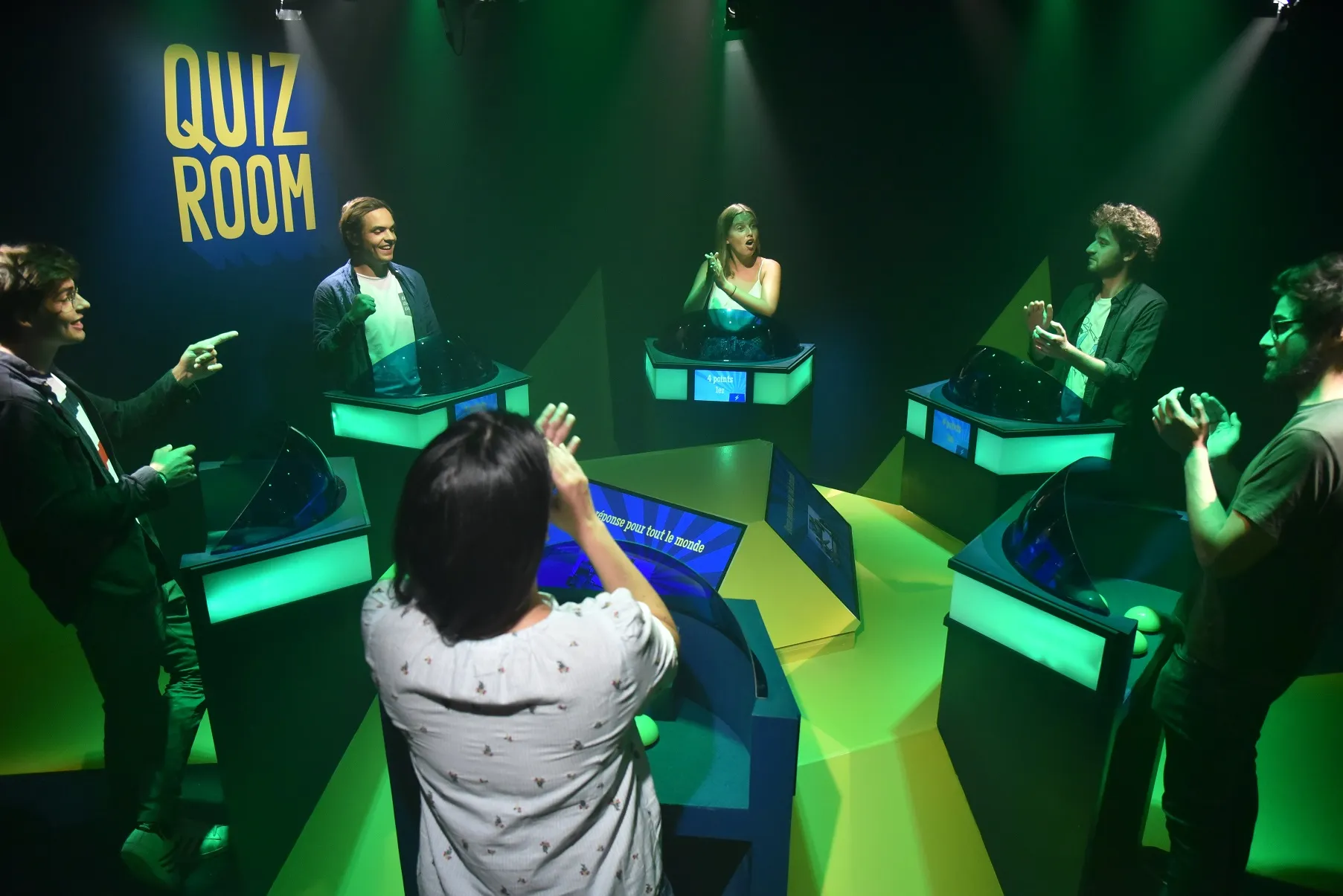 groupe buzzer quiz room anger