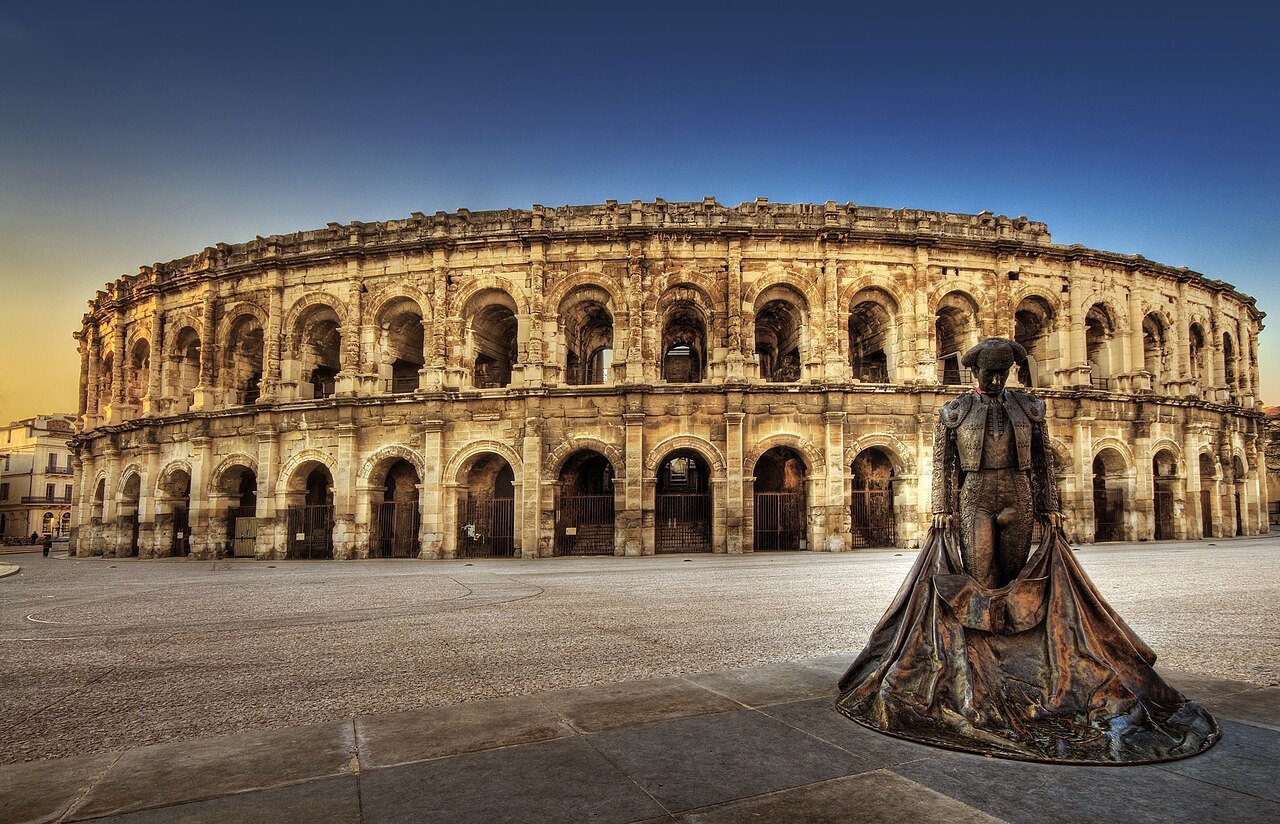 image des arenes de Nimes
