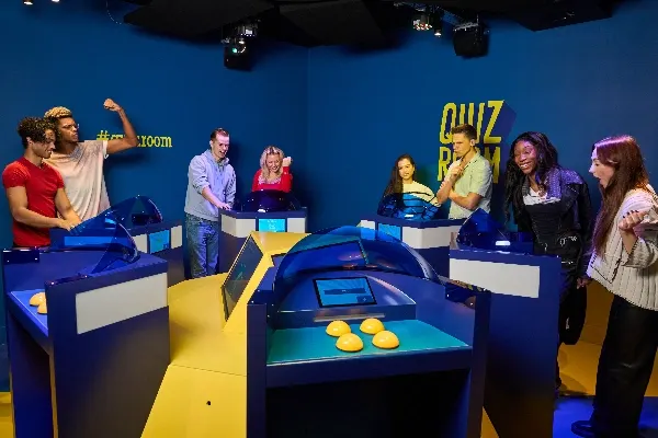 Salle Quiz Room Spitalfields Paris culture générale