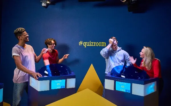 Ambiance ludique et conviviale à Quiz Room Agen