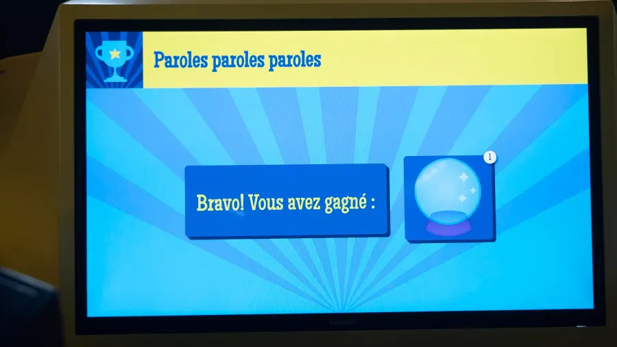 Gameplay d'une partie de quiz room à Lyon en action