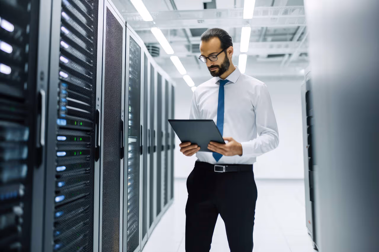 Infrastruktura IT do budowy chmury prywatnej Engave Cloud, zapewniająca najwyższe bezpieczeństwo danych.
