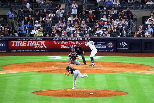 Adv Yankees Tire Rack