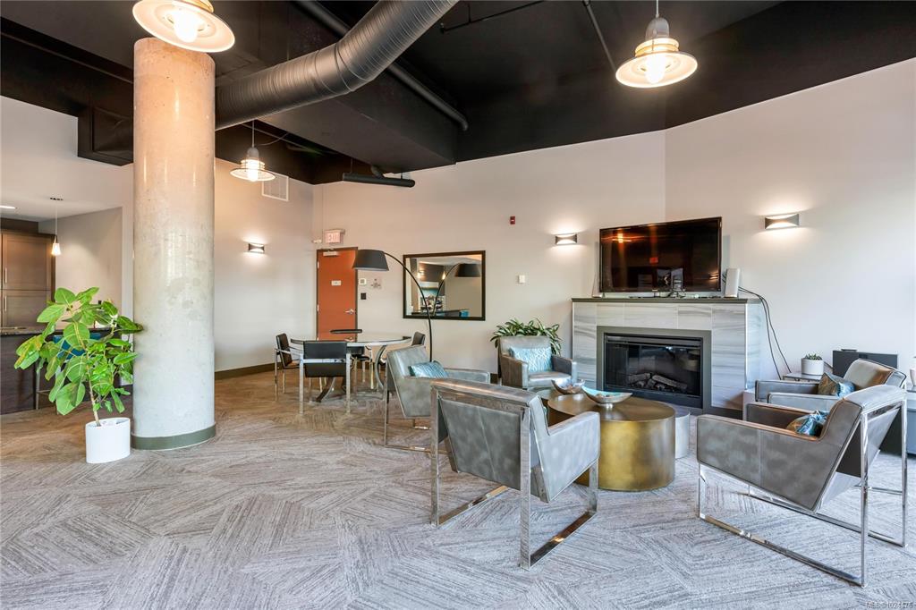 Aria — building photo 8