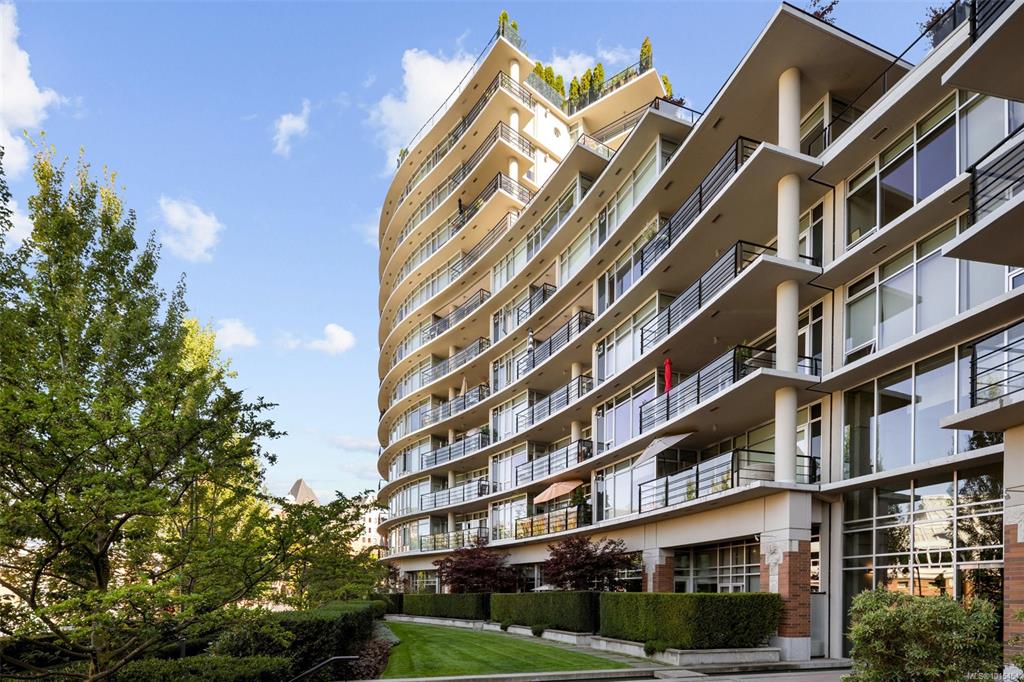 Aria — building photo 4