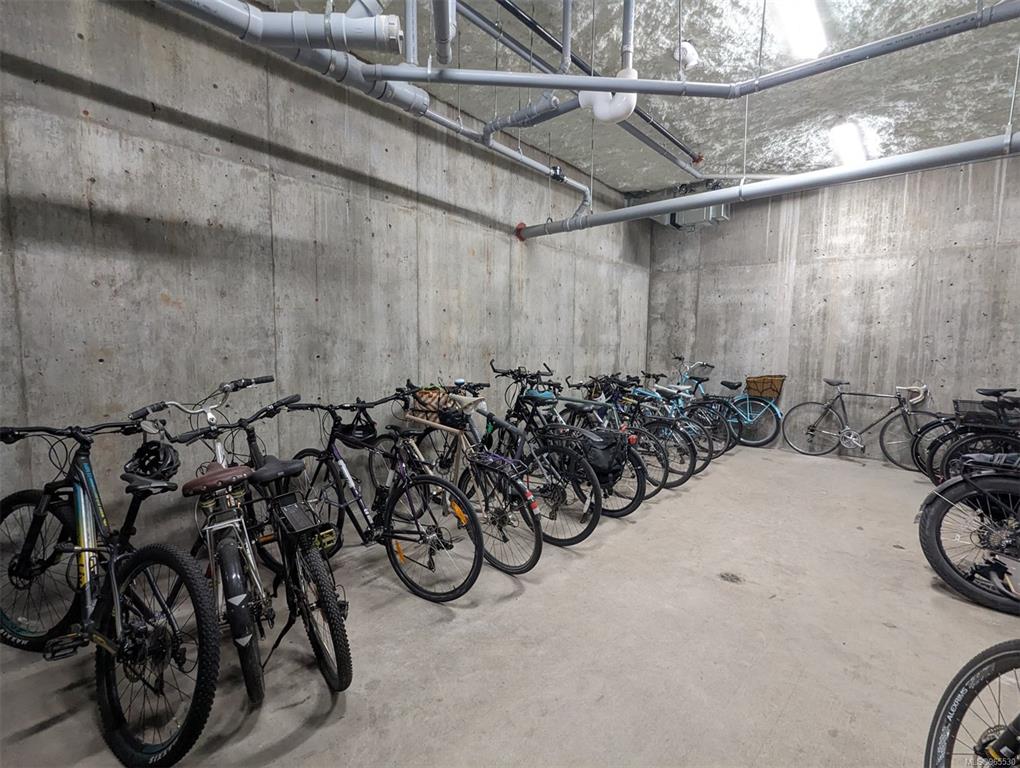 Horizon at RailYards — building photo 12