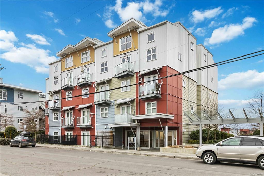 Bonds Landing at RailYards condo building, 787 Tyee Road